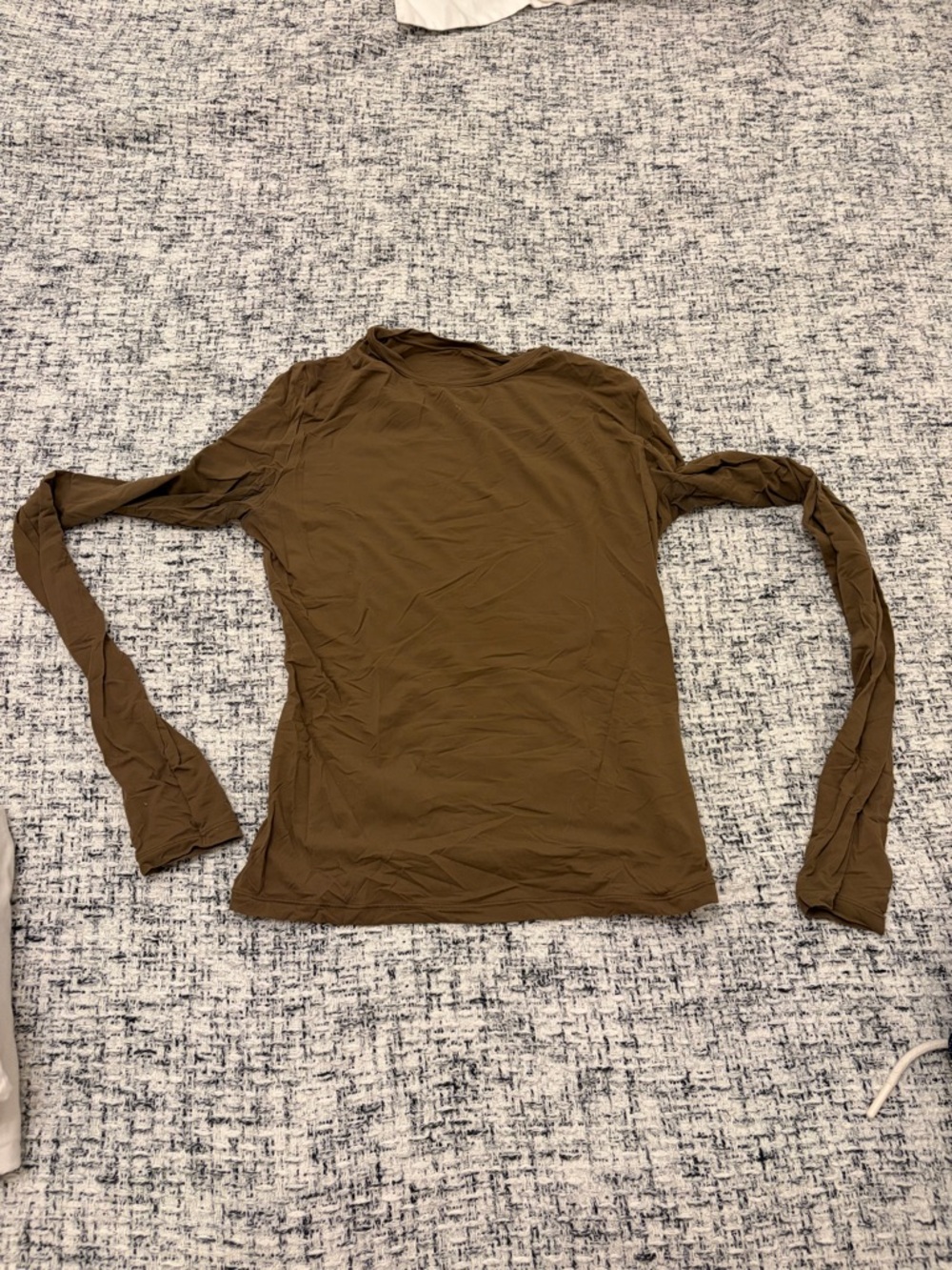 SKIMS Long-Sleeve Slim Crew Top - Brown